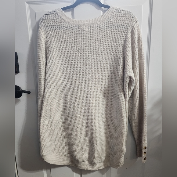 Maurices cream sweater - Picture 2 of 5